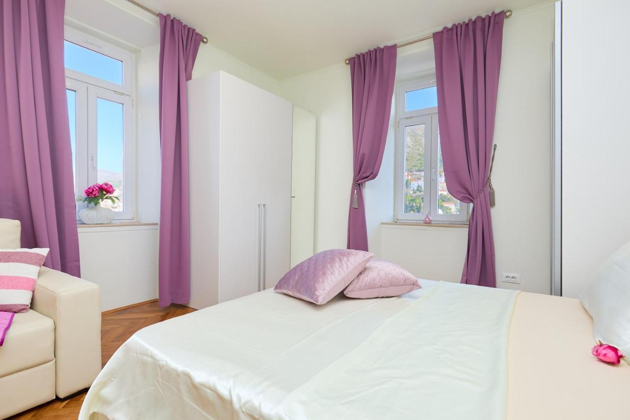 Apartman Spacious 4 Bedroom *